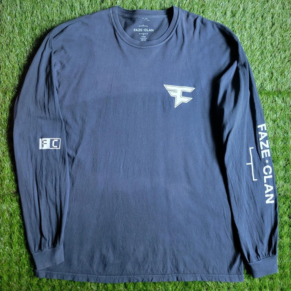 Vintage FAZE CLAN Long Sleeve Tee Shirt